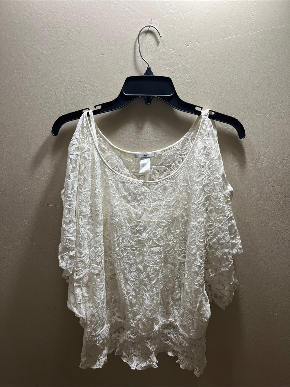 Halo White Lace Cold-Shoulder Blouse